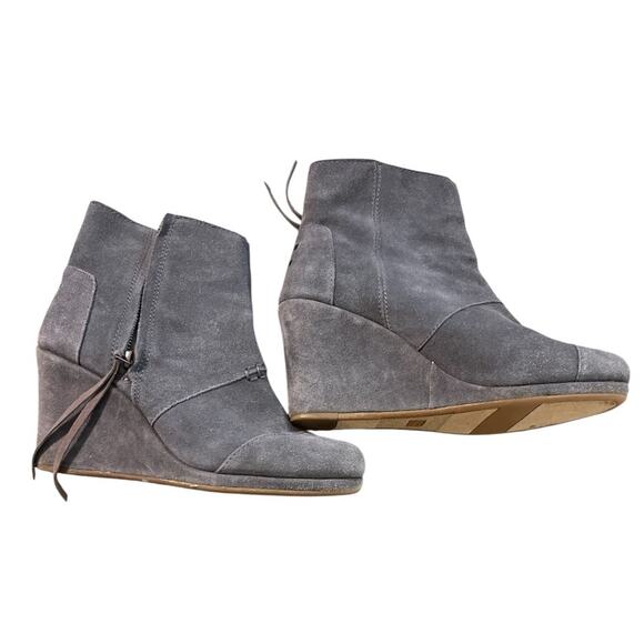 Women's Toms Nepal Side Zip Wedge Ankle Boots Booties Shoes Size 8.5 Gray Suede - Picture 1 of 7